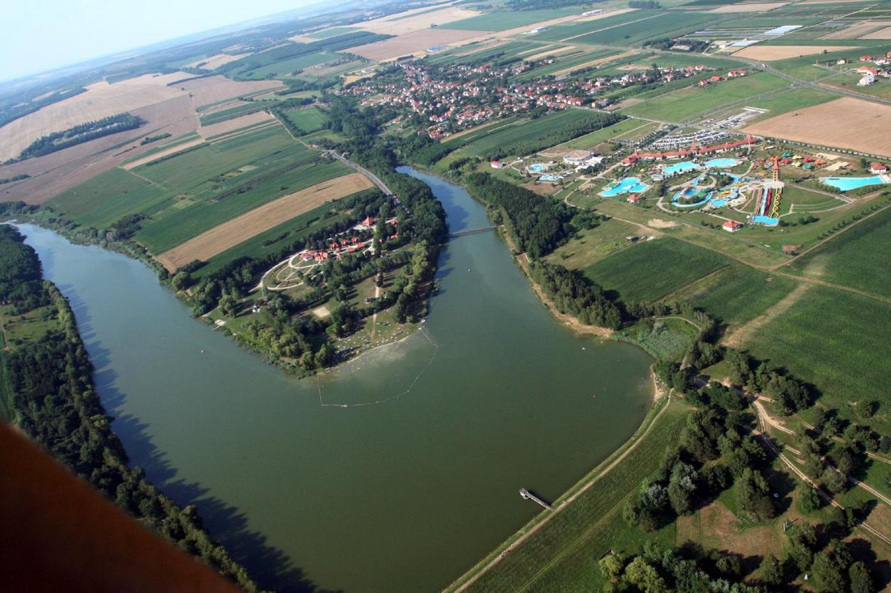 Lilla Vendeglakas Zalaegerszeg Sziveben Apartment Екстериор снимка